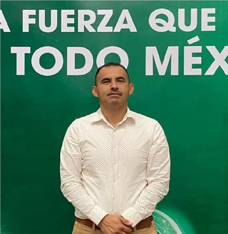 Egresado 2